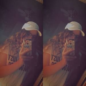 Meet your Posher, Lilly